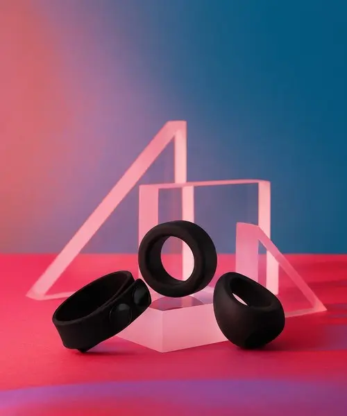 Love to Love brands - cockrings range with background pop colors - Loveshop 1969